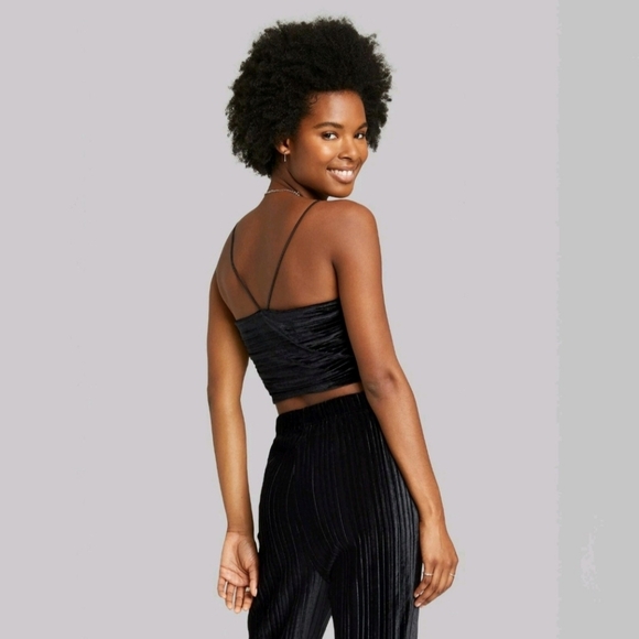 Women's Slim Fit Cinched Front Velvet Tank Top Wild Fable Black Size L NWOT. - Picture 2 of 13